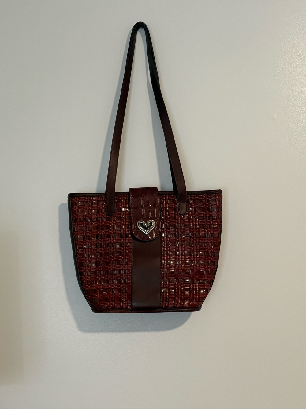 Brighton Brown Woven Shoulder Tote Bag Leather Trim Croc Embossed Heart